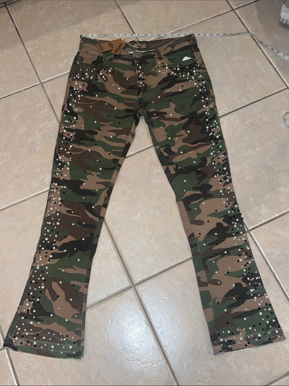 Men’s Camo Embellished Jeans - Green Camo